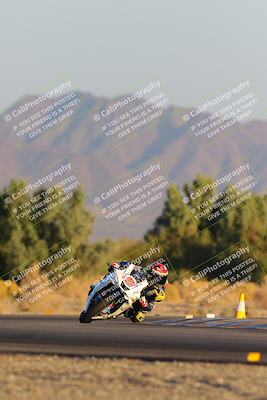 media/Nov-19-2023-CVMA (Sun) [[1f3d1b7ccb]]/Race 18 Supersport Middleweight/